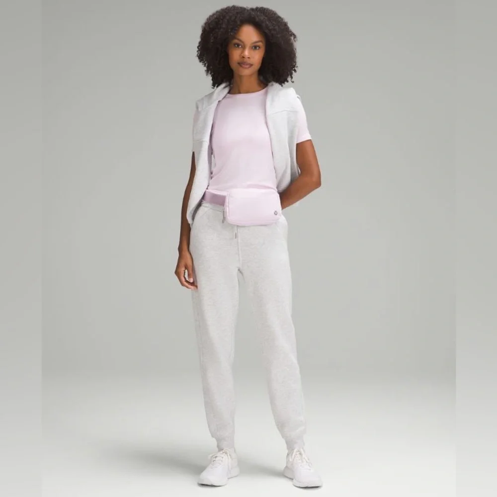 NWT Lululemon Everywhere Belt‎ Bag 1L Meadow Sweet Pink MEPK LU9AX2S